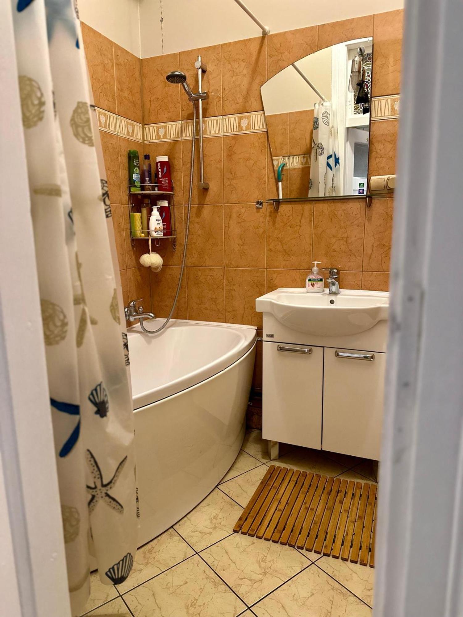 Apartament Przy Dworcu Radom Exterior foto
